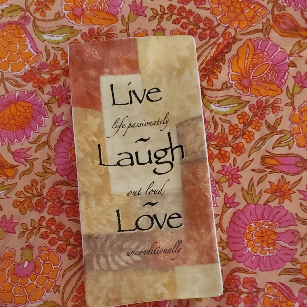 Large Cooking Utensil Rest With An Inspirational Sentiment